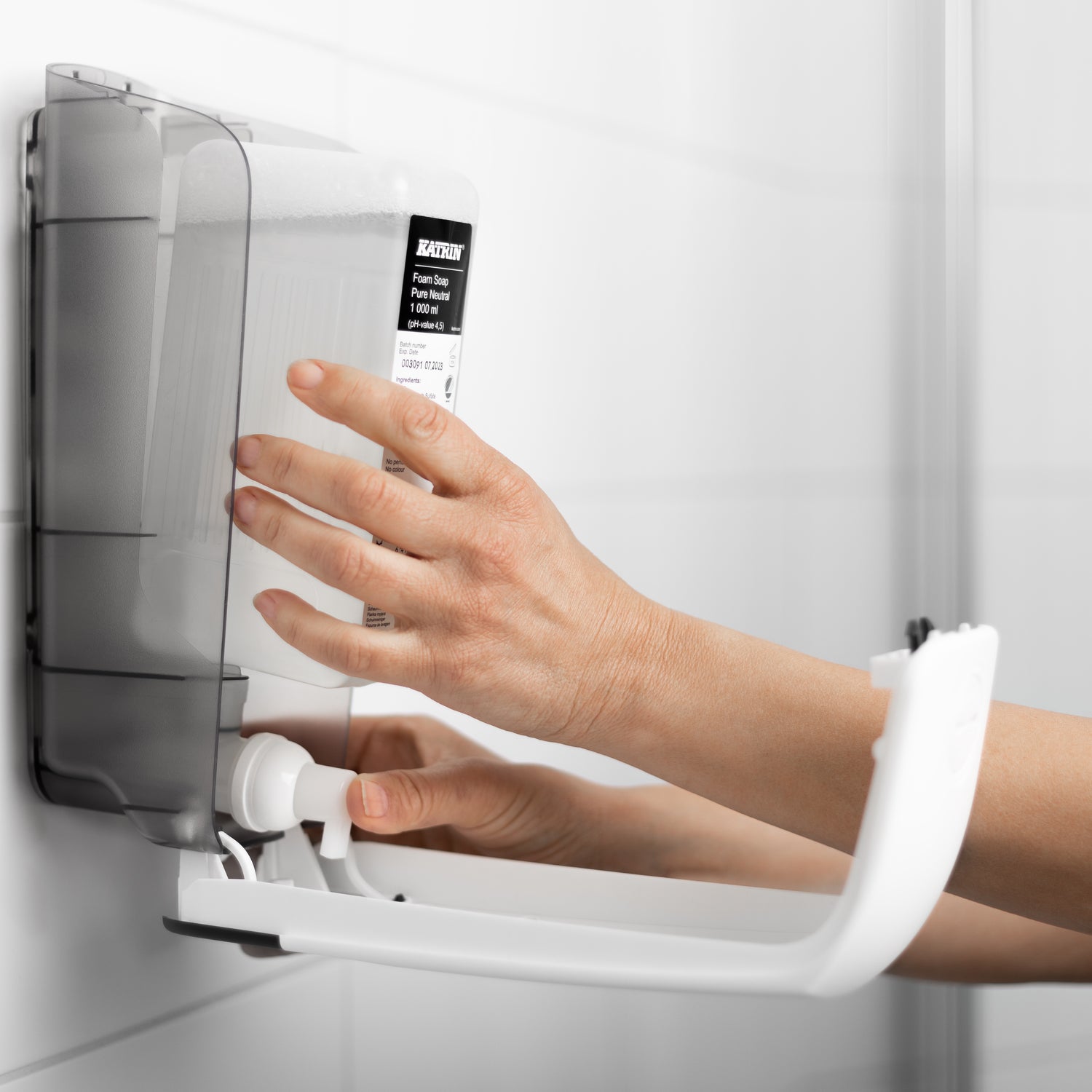 Distributeur de savon Katrin 1000 ml